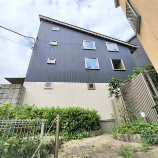 ワイズスクエア【2階】の外観