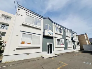 アルカサル七番館【1階】の外観