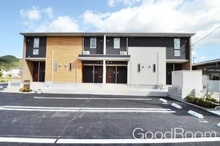 徳島県小松島市中田町字奥林【アパート】の外観