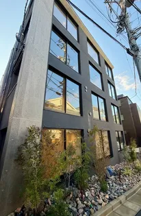 trias547【2階】の外観