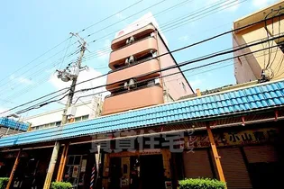 大阪府吹田市片山町3【マンション】の外観