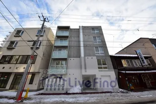 LF21【3階】の外観