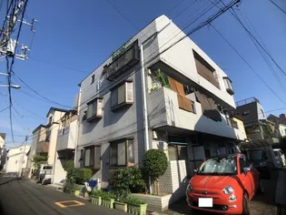 BELLE MAISON【2階】の外観