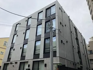 東京都新宿区西新宿4【マンション】の外観