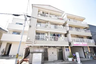 香ヶ丘立三ハイツ【1階】の外観