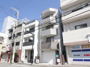 スカイマンション【4階】の外観