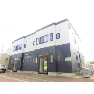 えいと館【2階】の外観