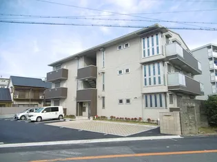 ディーモンテ深井沢町【2階】の外観