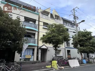 メモリアルタウンC棟【4階】の外観