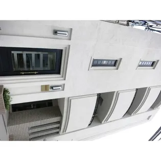 フルール・ド・リス【4階】の外観