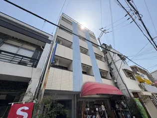 ボーリバージュ【3階】の外観