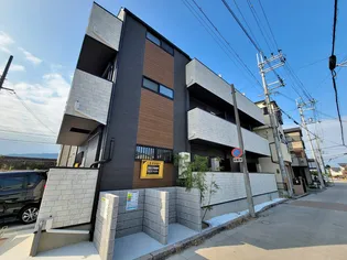 Chouchou kuzuha(シュシュクズハ)【3階】の外観