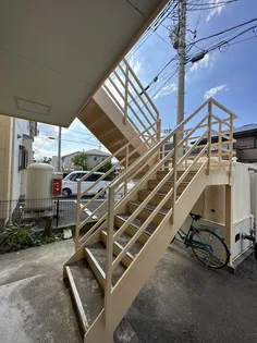 ライトバード【1階】の地図