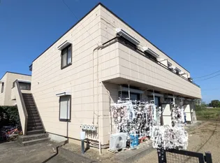 グリーンタウン C棟【1階】の外観