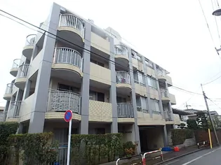 ラーバンヤマミツ【1階】の外観