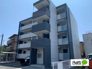 カトルパレ駅南【1階】の外観