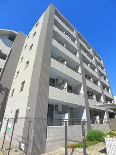 エスポワ-ル【2階】の外観