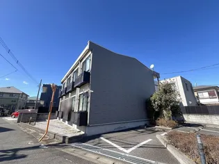 東京都日野市南平5【アパート】の外観