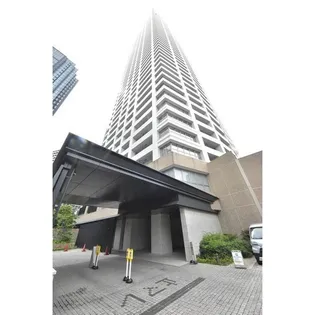 東京都新宿区西新宿5【マンション】の外観