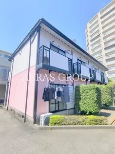 WINGEAST【2階】の外観