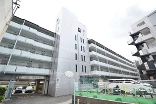 スチューデントパレス茨木【2階】の外観