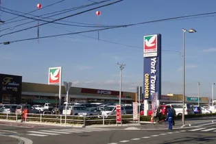 山口スカイパレス【2階】の周辺