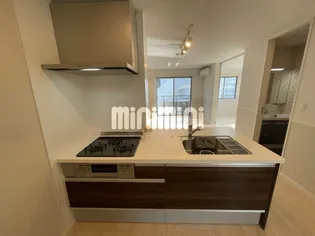 グランフィオーレ曳馬【2階】のキッチン