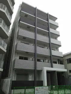 グランベルグ【3階】の外観