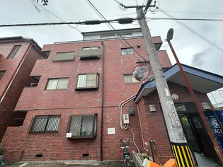 栄光サンプラザII【1階】の外観