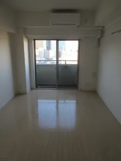 ヴェルト新宿【5階】の居間