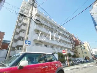 トップルーム横浜【6階】の外観