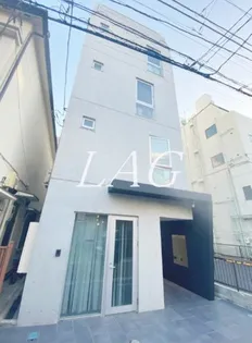 エレガンス・ヴィラ【1階】の外観