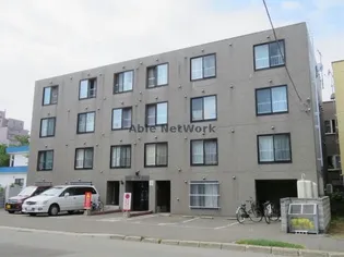 LE・EST VI ル・エスト6【3階】の外観