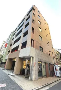 スカイコート神田壱番館【7階】の外観