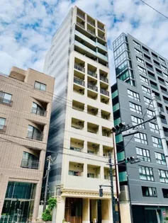東京都新宿区市谷薬王寺町【マンション】の外観