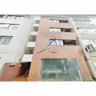 ハイツ新富町【6階】の外観