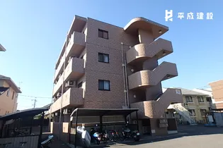 ファーストパーシモン【2階】の外観