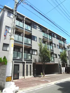 ピレノヴィラ【4階】の外観