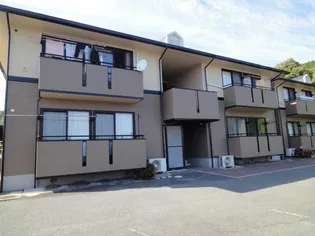 ハイカムールミヤA【2階】の外観