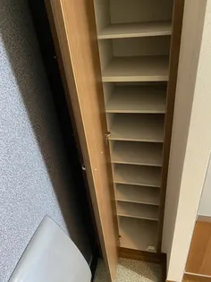 ルネッサンス【2階】の玄関