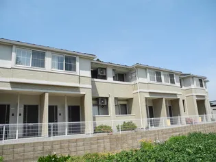 新潟県五泉市船越【アパート】の外観