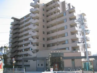 グランドール川之江の画像