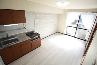 プレジール4丁目 1の画像