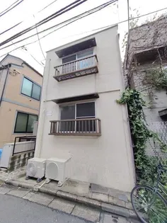東京都新宿区上落合3【アパート】の外観