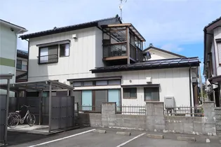 新潟県新潟市中央区長嶺町【一戸建】の外観