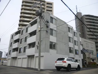 グランディール伏見【4階】の外観