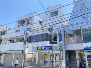 フェリース国立の画像