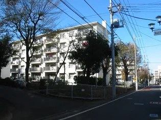 西三田団地4街区2号棟の画像