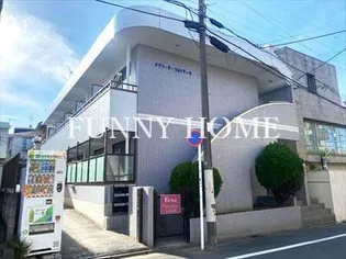 メゾン・ド・フォンテーヌ【1階】の外観