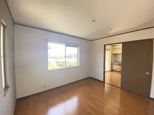 光南ハイツ【2階】の居間